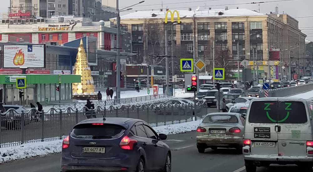 фото светофор с дополнительной стрелкой