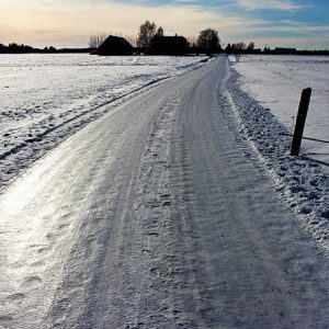 фото скользкая дорога